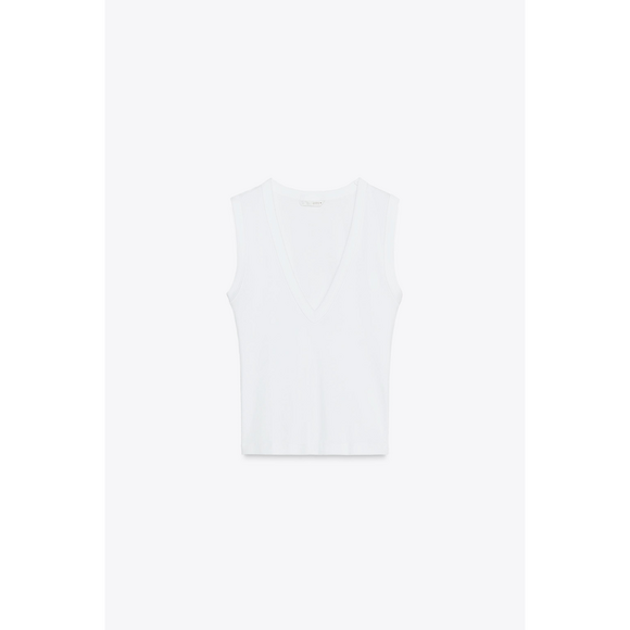 Zara Tops - Zara V-NECK TOP in White